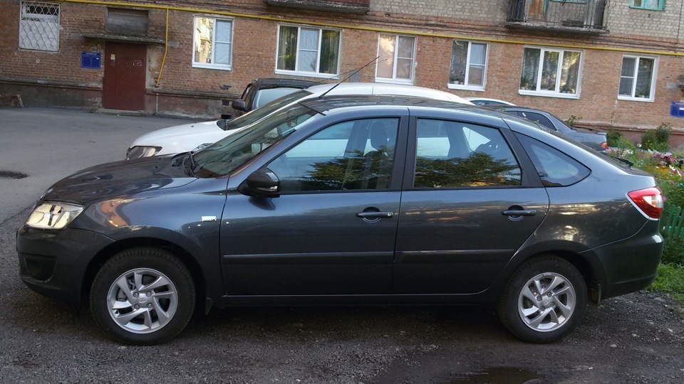 Лада Гранта Мокрый Асфальт Фото – Telegraph