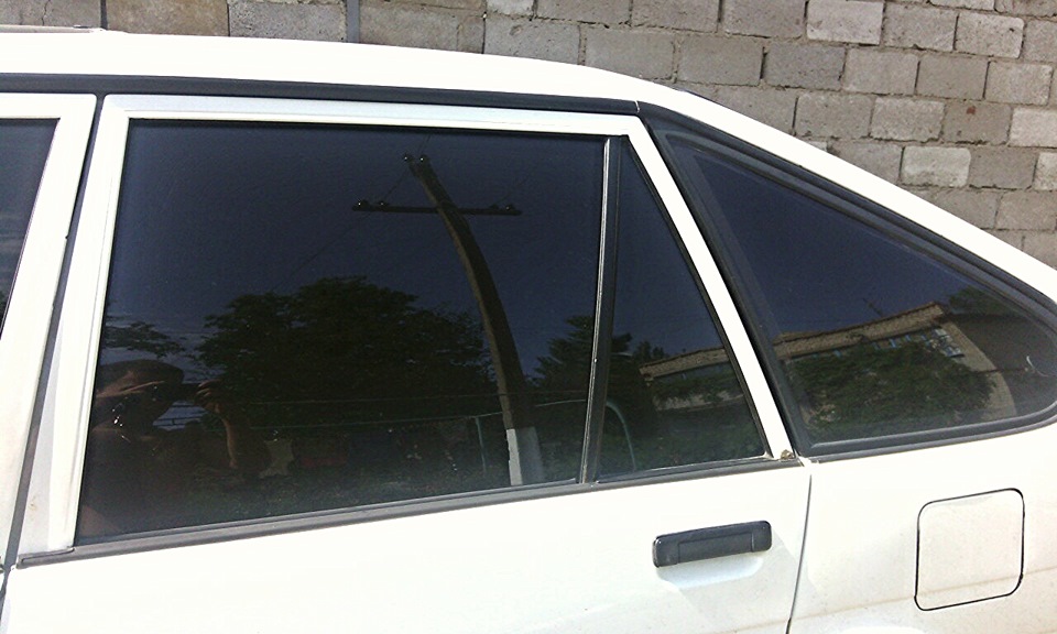 Sun control green. Тонировка Сан контрол 70. SUNCONTROL тонировка 5. Passat тонировка Sun Control Green 35. Тонировка 05 Sun Control.