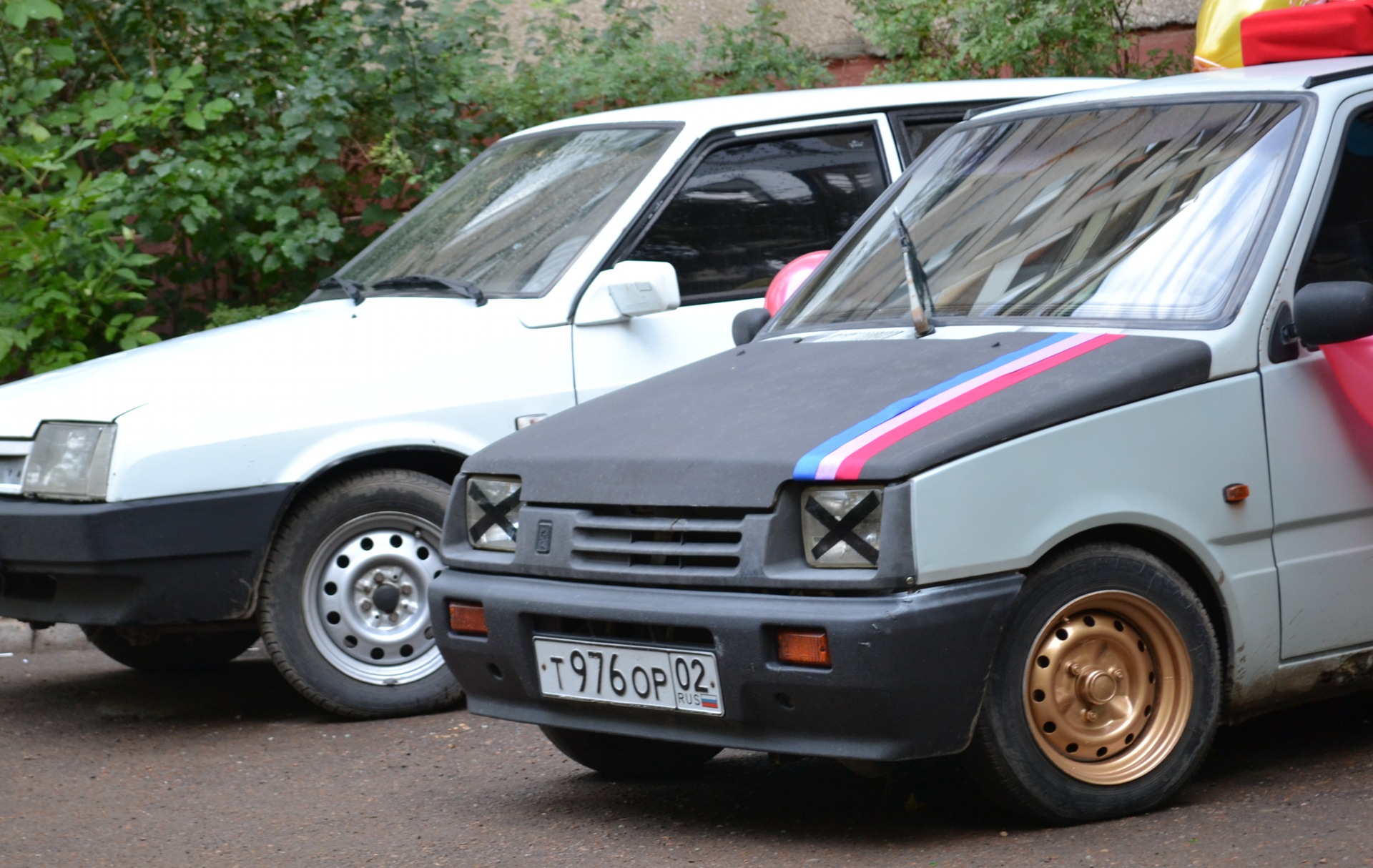 Свадебный авто — Lada 11113 Ока, 0,8 л, 2000 года | фотография | DRIVE2