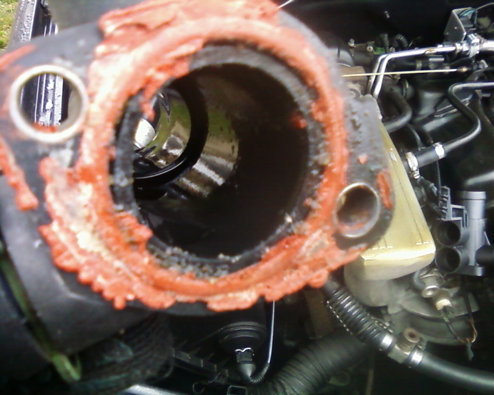 задрали патрубки — Audi 100 (C4), 2 л, 1994 года | запчасти | DRIVE2