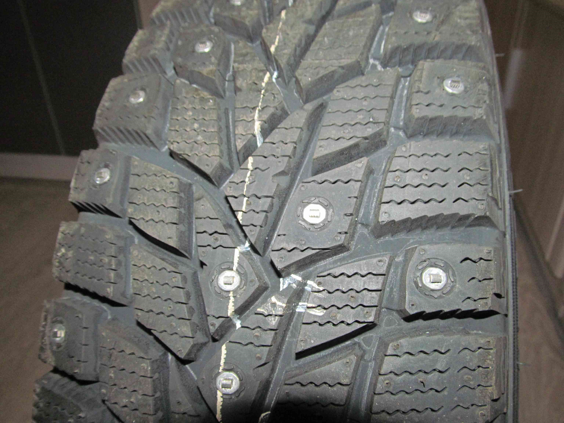 Шипованная резина 185 60 r14. Dunlop SP Winter Ice 02 175/65 r14 82t. 155/65 R14 Dunlop SP Winter ice02 шип. Dunlop SP Winter Ice 02 195/65 r15. Dunlop Winter Ice 02 175/65 r14.