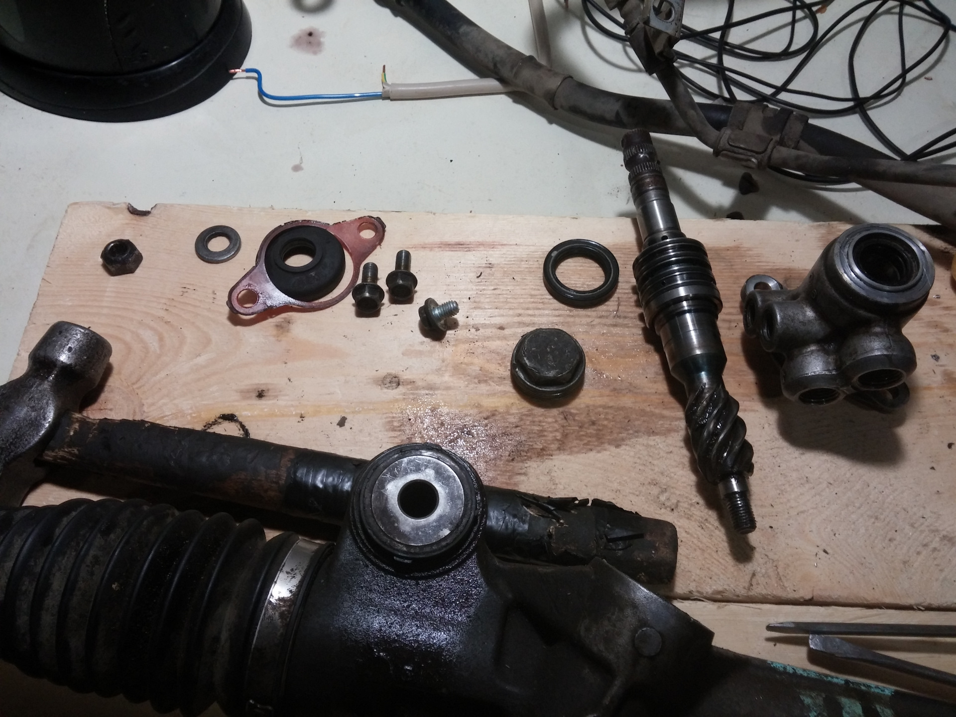 Toyota camry 70 рулевая рейка. замена рулевой тяги камри 40. замена рулевой рейки тойота камри. вал рулевой рейки тойота камри 50 кузов. замена рулевой рейки тойота камри.