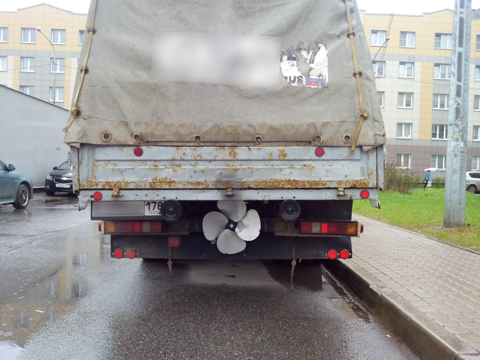 Картинки по запросу пропеллер вместо запаски фото