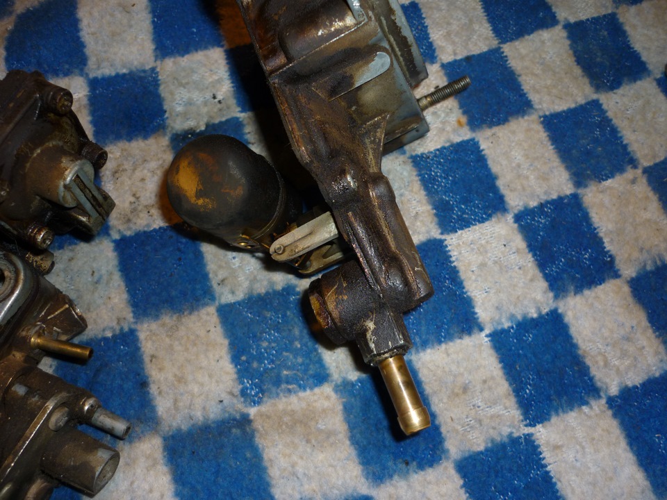 Чистка карбюратора 2107…пружинка привода 2-ой камеры… — Lada 21078, 1,5 ...