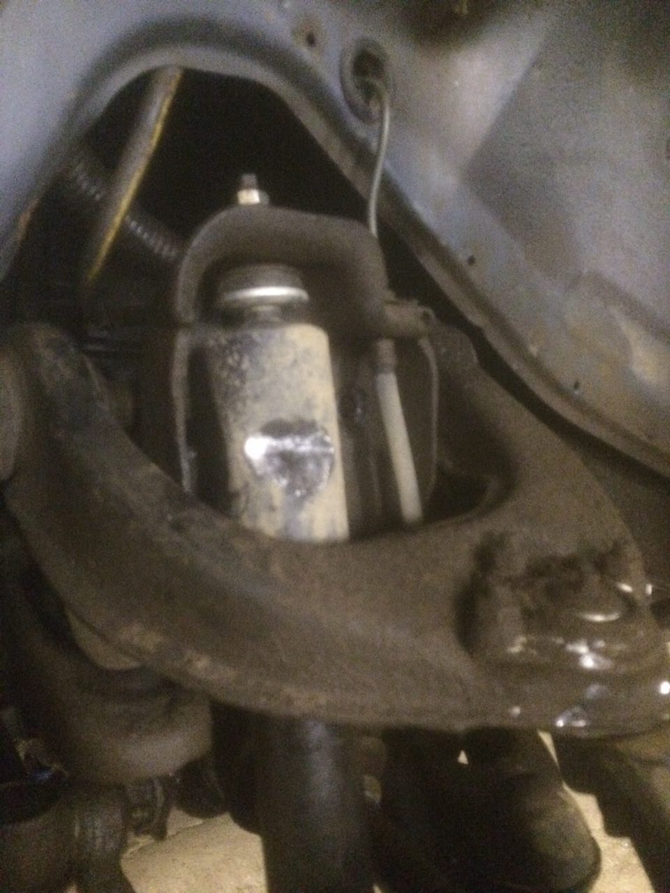 :\ — Mitsubishi Pajero (2G)