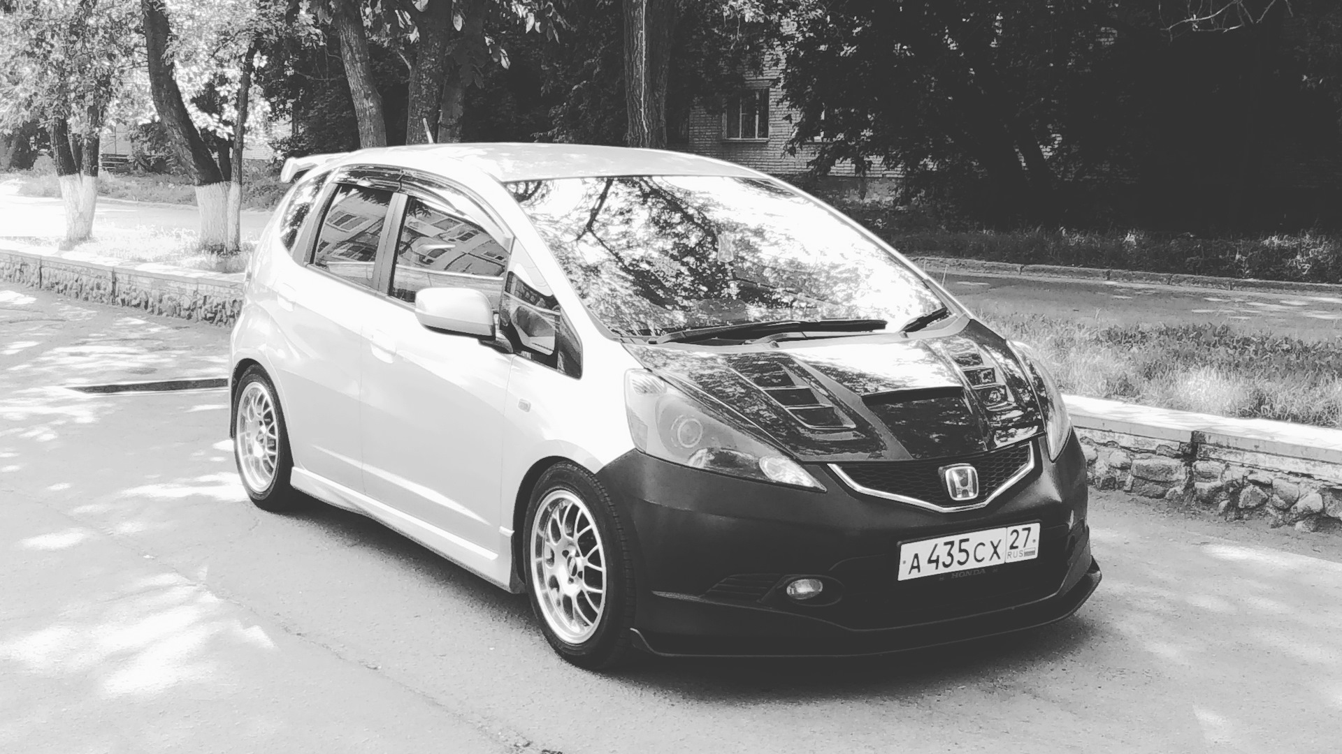 Honda fit ge6 фото