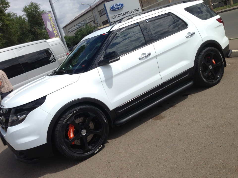 Ford Explorer r21