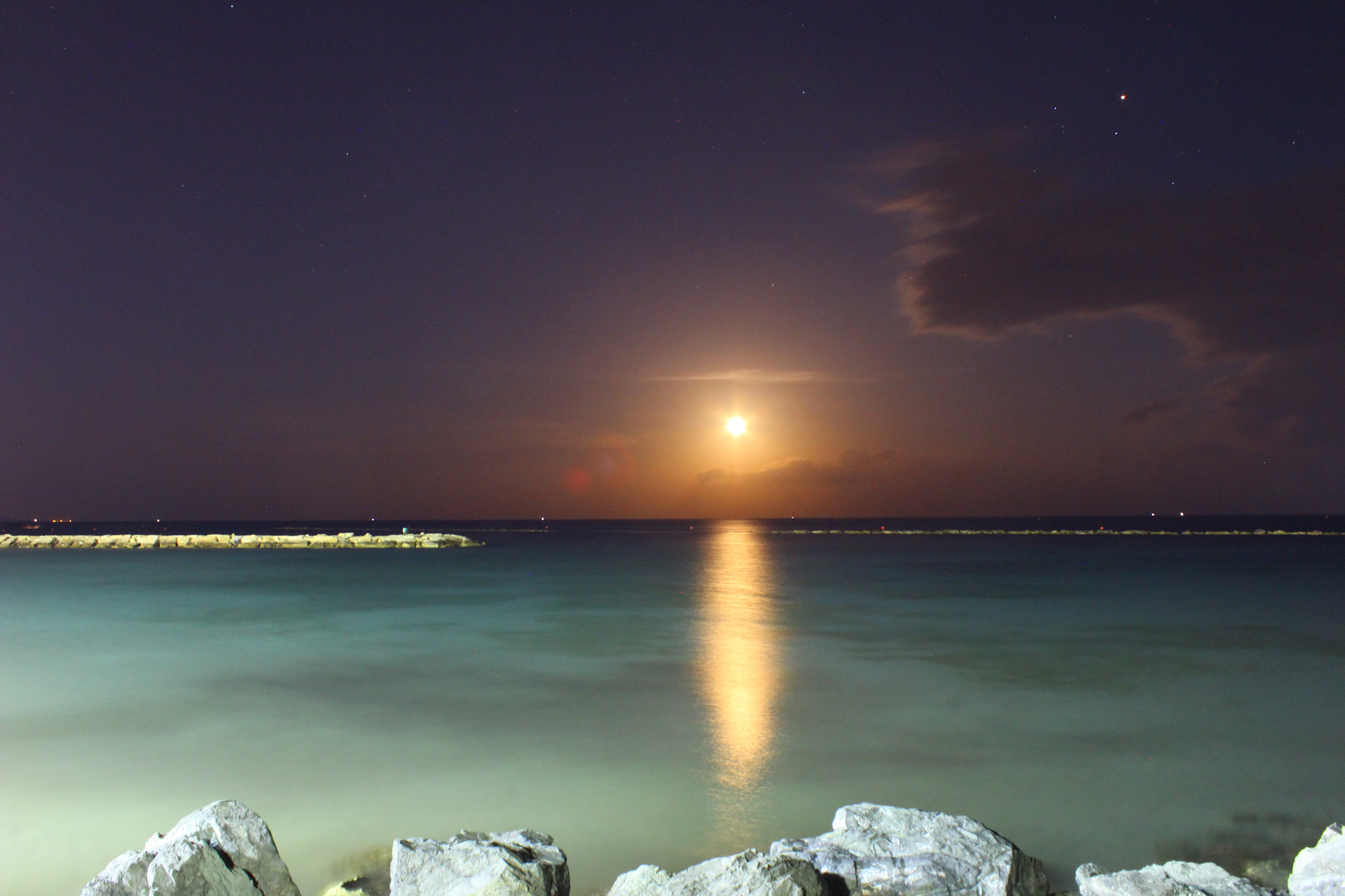 Восход Луны фото