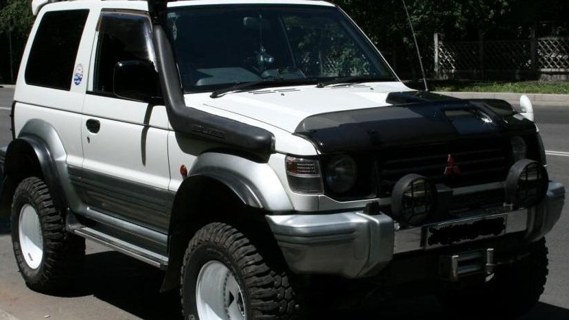 Mitsubishi pajero drive2