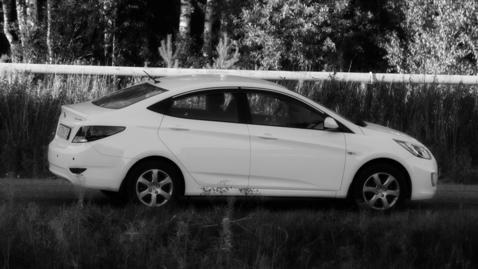 Hyundai Solaris 1.4 бензиновый 2012 | на DRIVE2