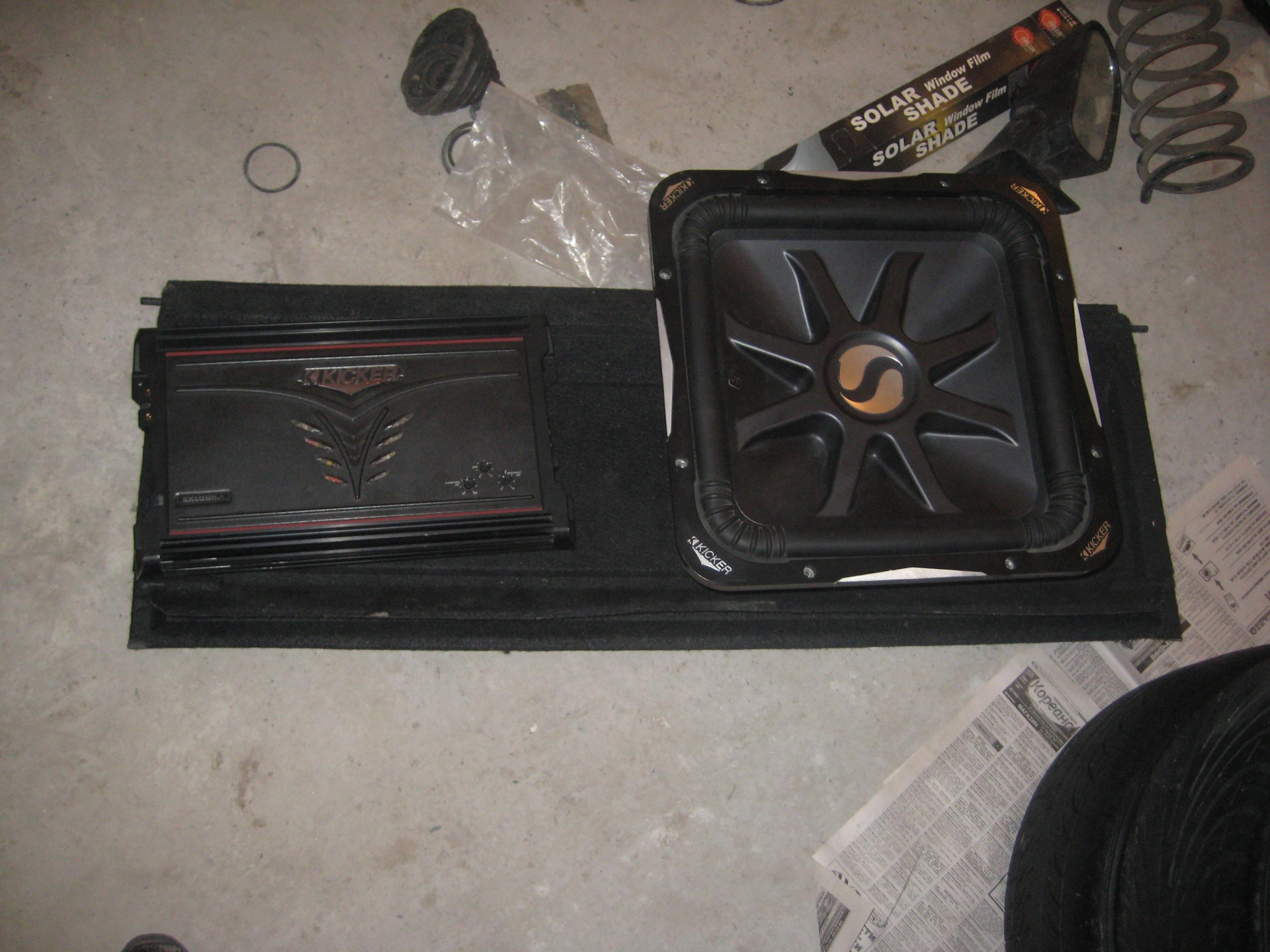 Kicker S15L7 + Kicker ZX 1000.1 — Lada 21088, 1,3 л, 1995 года