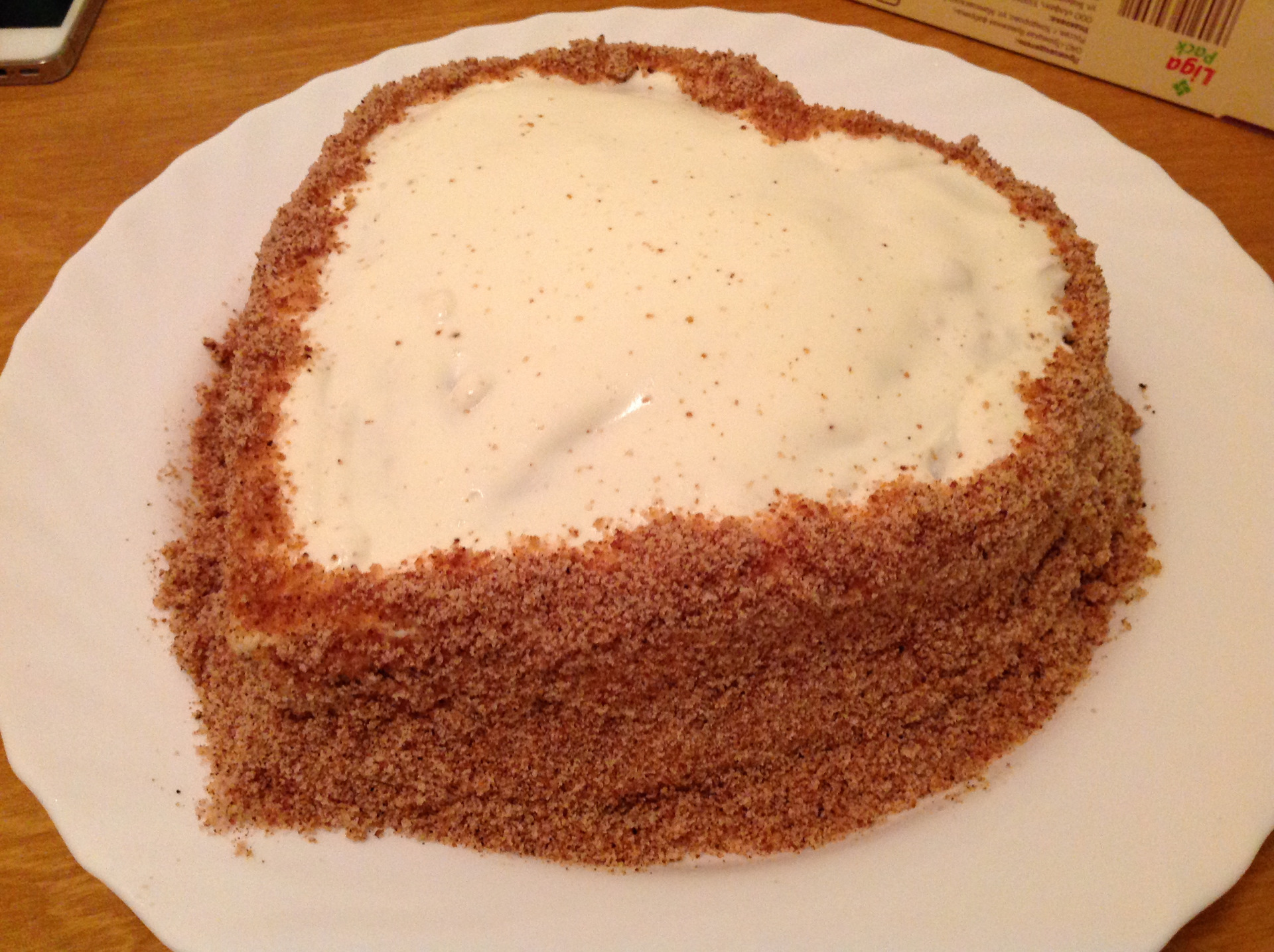 Торт без выпечки. Торт тирамису. Вкусный бюджетный торт. Торт за 10 тысяч рублей. Шоколадное тортик в микроволновке.