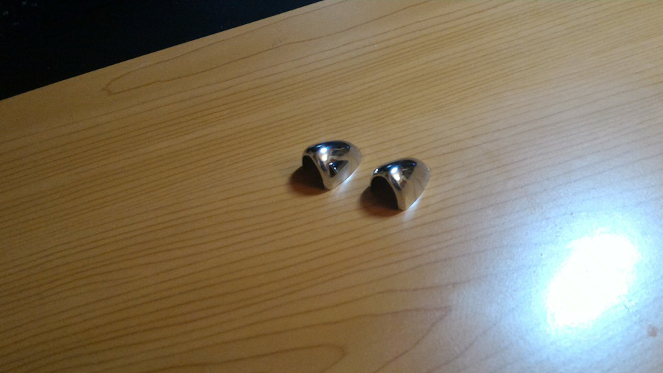 Накладки на форсунки омыватля стекла — Chevrolet Cruze Hatchback, 1,6 л ...