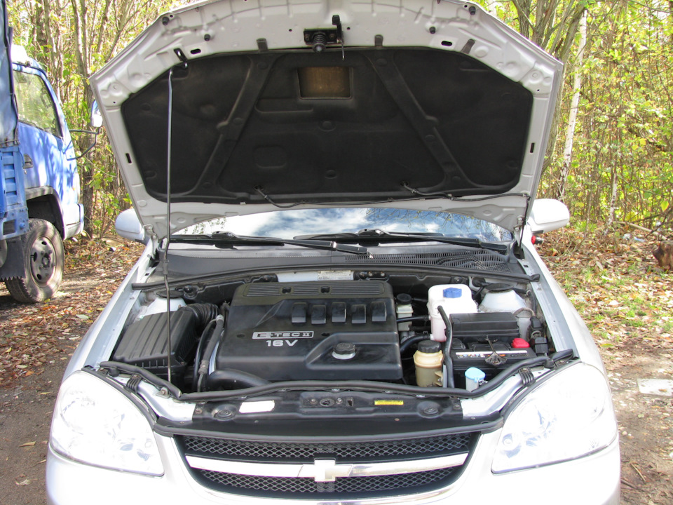 Защита от грязи под капотом (продолжение) — Chevrolet Lacetti SW, 1,6 л ...