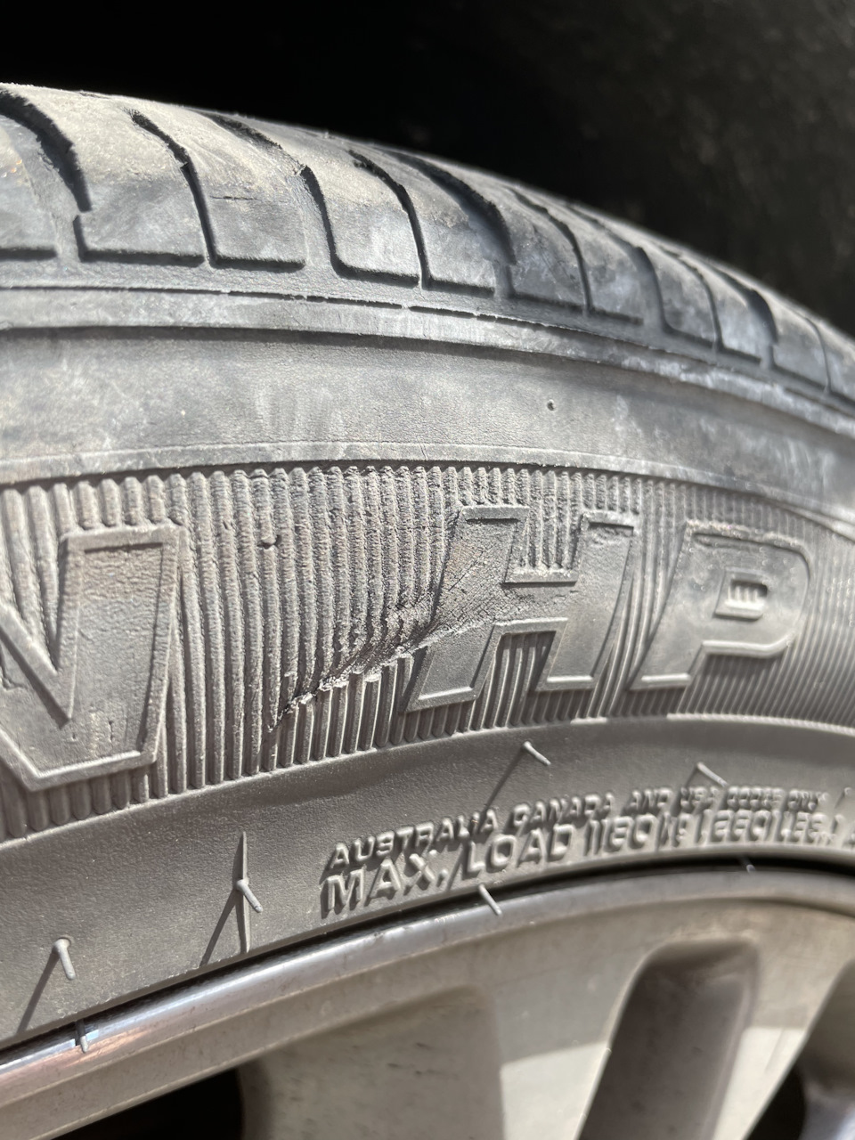 Фото в бортжурнале Cadillac Escalade (3G)