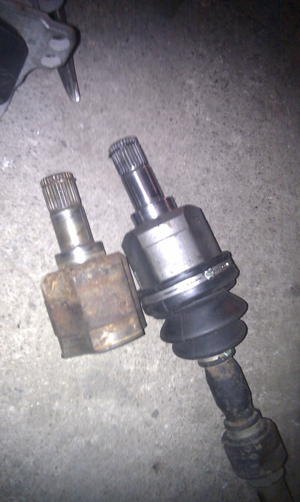 Лопнула большая полуось — Dodge Stratus Coupe (1G), 2,4 л, 2001 года ...