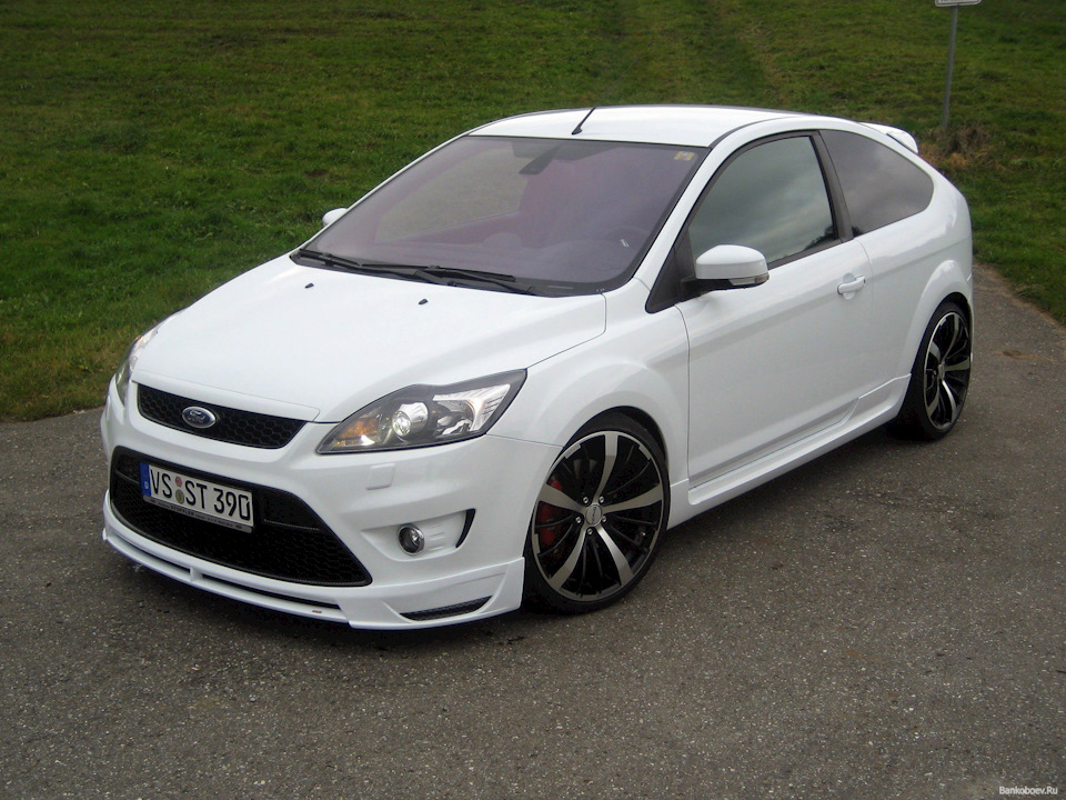 Ford Focus 2 РєСѓРїРµ Р±РµР»С‹Р№