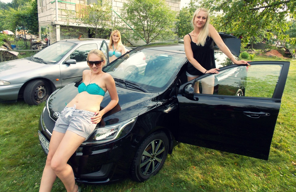 Kia Rio 3 девушка