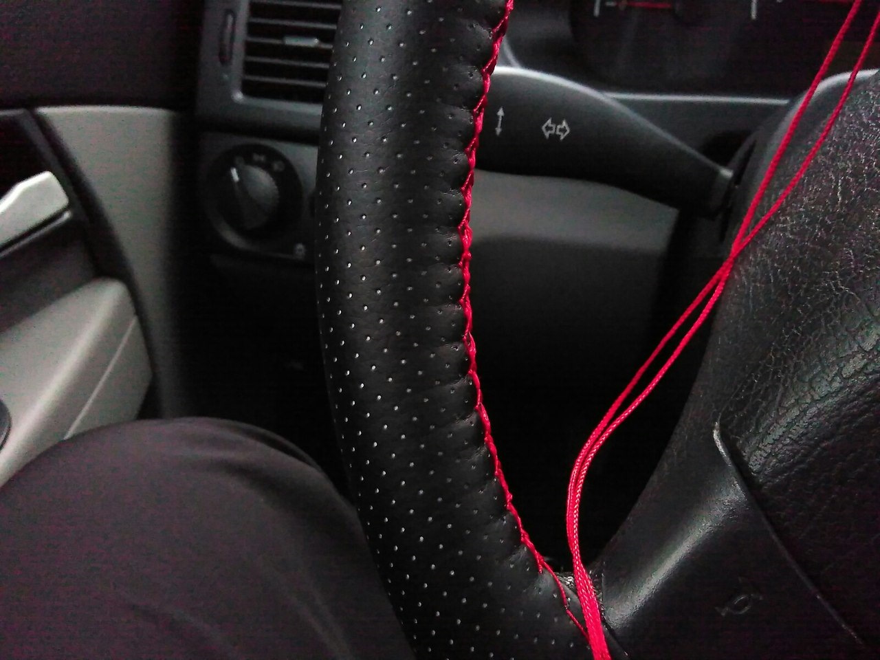 Оплетка для руля зебра. Оплетка форум. Оплетка форум. Оплетка на руль красная. Оплетка форум.