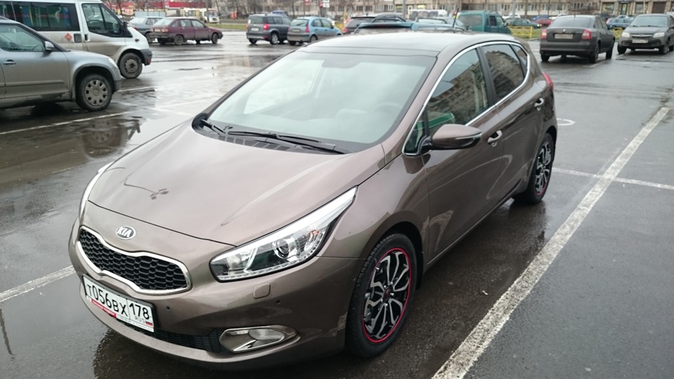 Про штатный ксенон. — KIA Ceed (2G), 1,6 л, 2014 года | наблюдение | DRIVE2