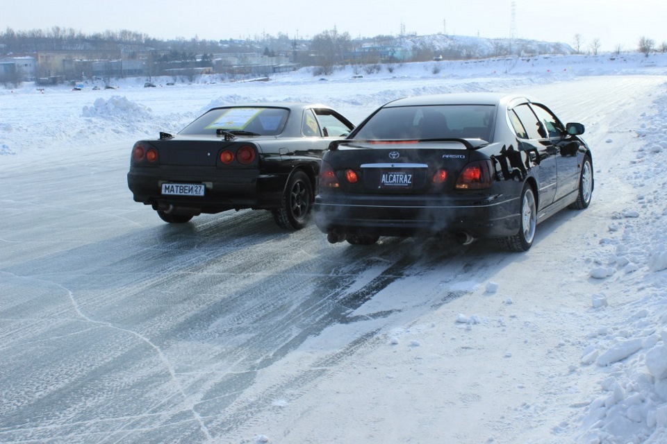 ICE DRIFT 2013. Хабаровск едет боком)) — Nissan Skyline (R34), 2,5 л ...
