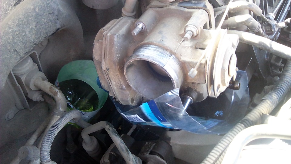 Чистка дроссельной заслонки — Chevrolet Lacetti 5D, 1,4 л, 2007 года ...