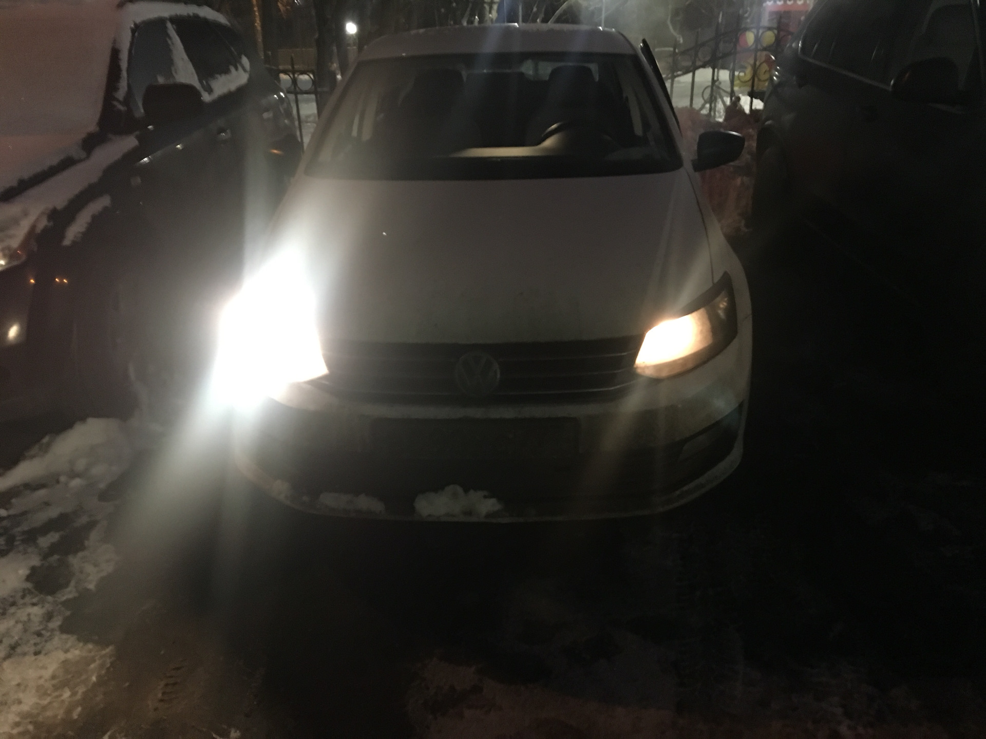 Лампа ближнего света — Volkswagen Polo Sedan, 1,6 л., 2017 года ...