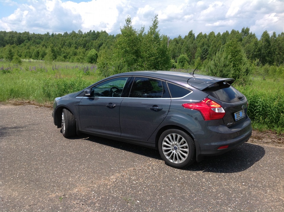 ford focus 3 titanium комплектация