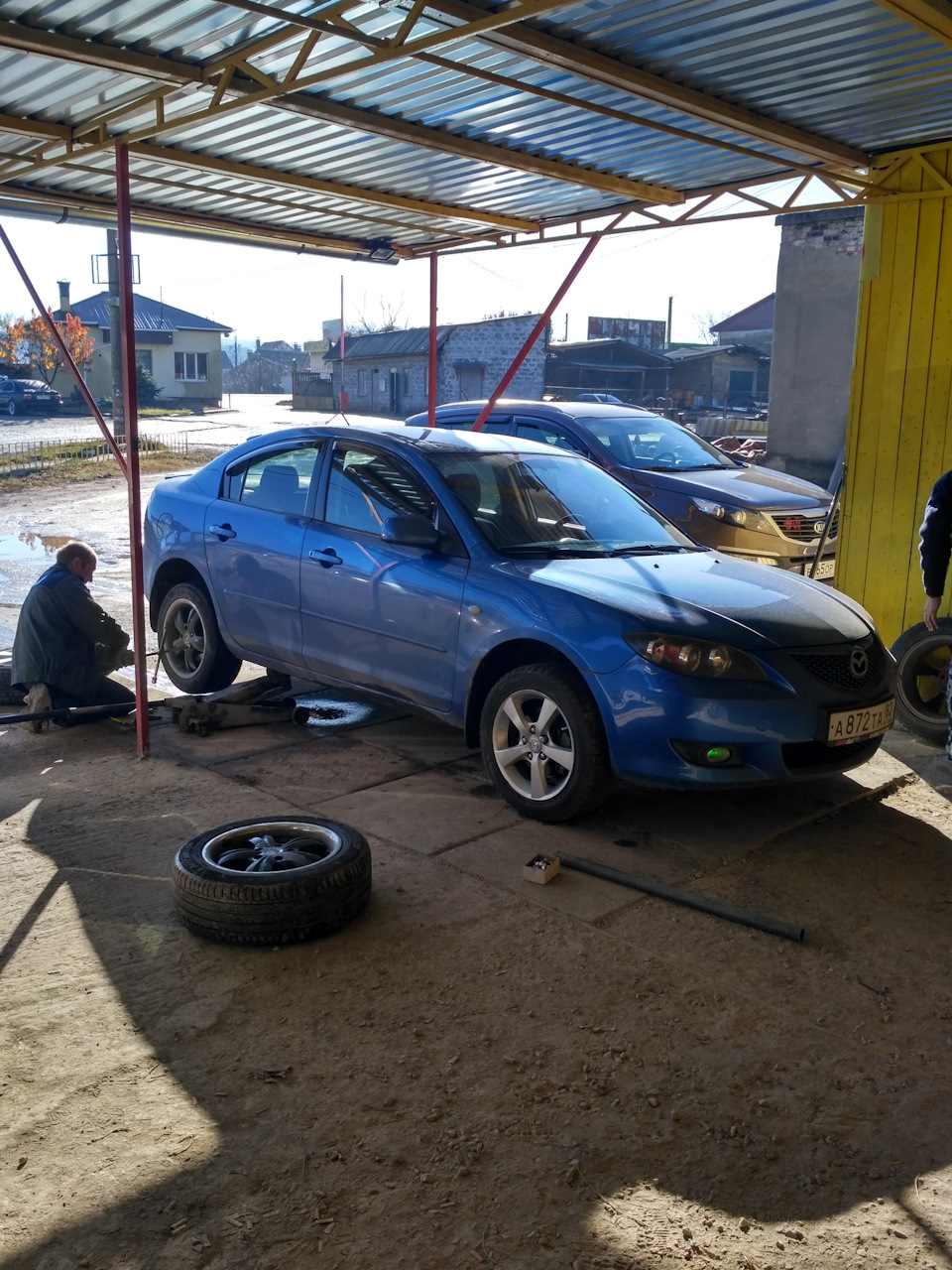 Фото в бортжурнале Mazda 3 (1G) BK. Запчасти на фото: PA872