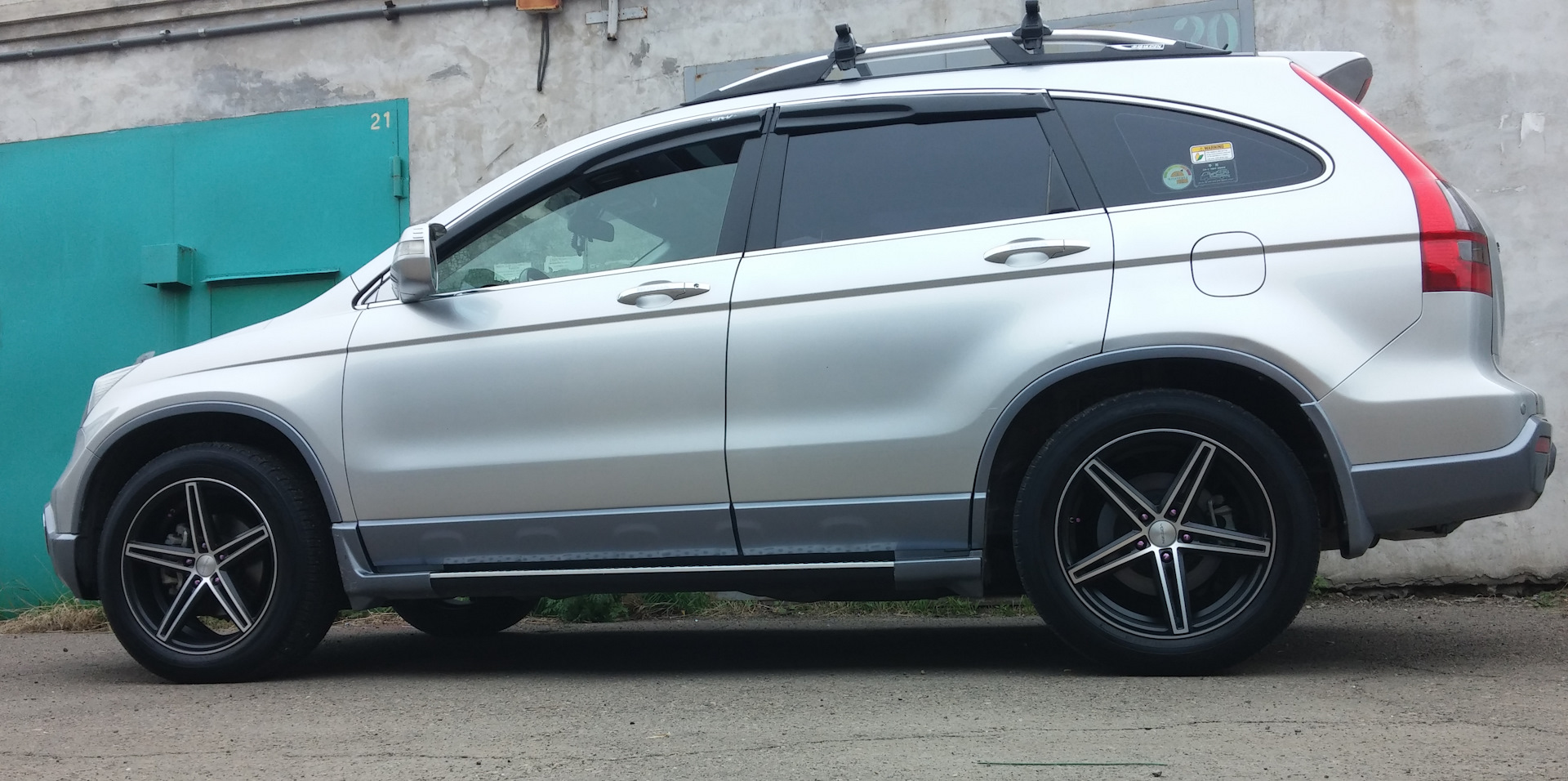 Диски срв. Honda CR-V Воссен r19. Vossen cv5 r18. Honda CR-V 3 на r20 Vossen. Honda CR-V 3 диски r18.