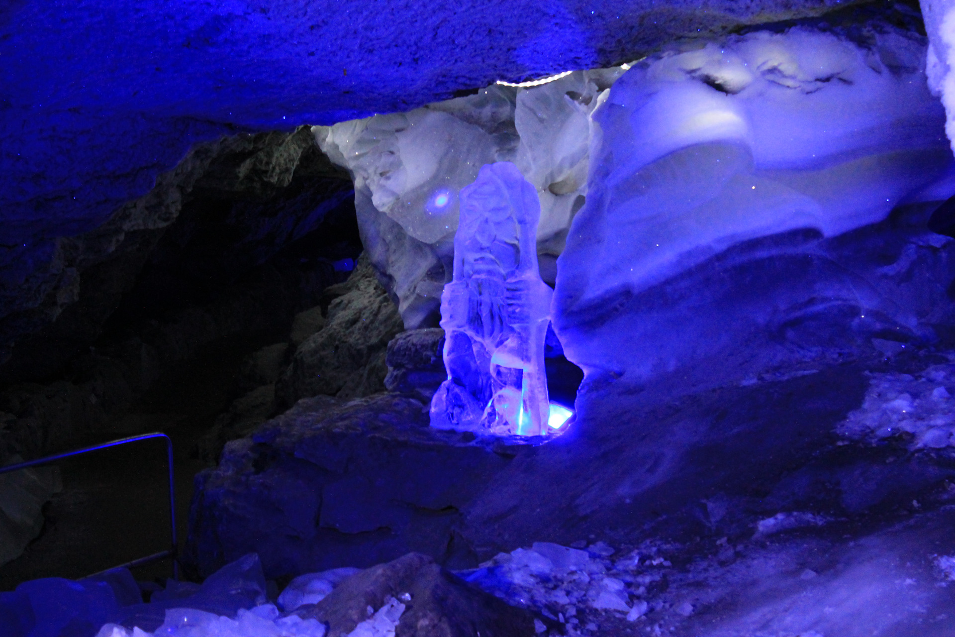 Грот Ледовый Караульная пещера