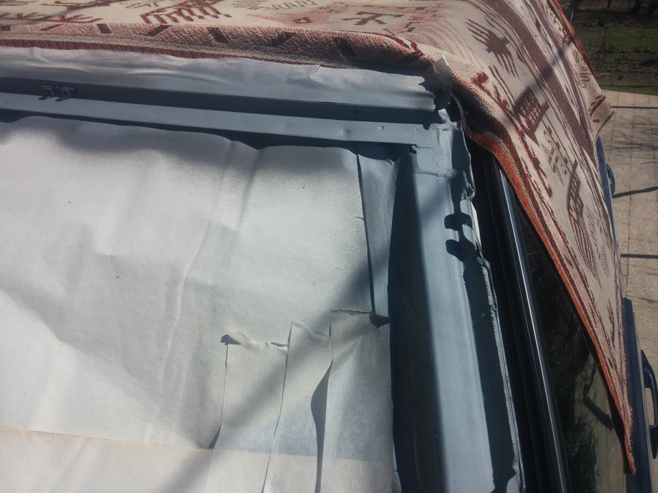 все зачистили до металла и обработали антикорозийным грунтом — Mercedes-Benz S-Class (W140)