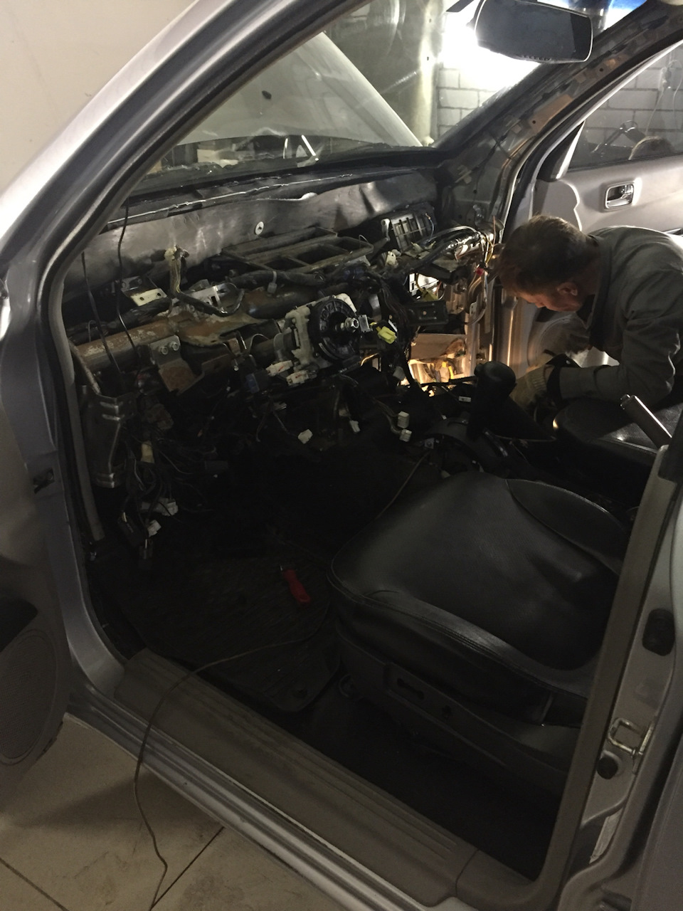 Замена печного радиатора, шумка торпеды — Mitsubishi L200 (4G), 4,3 л ...