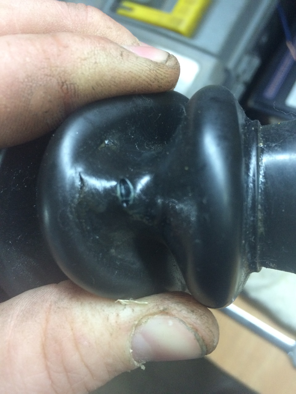 Установка проставок и вынужденная замена пыльника шруса. — Honda Fit ...