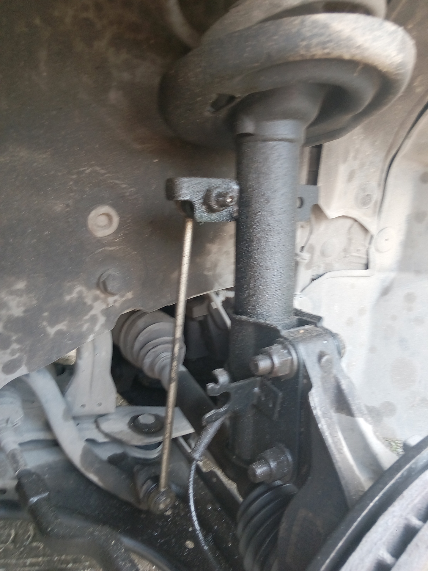 стойки кортекс не советую — Renault Laguna III, 2 л, 2008 года | своими ...