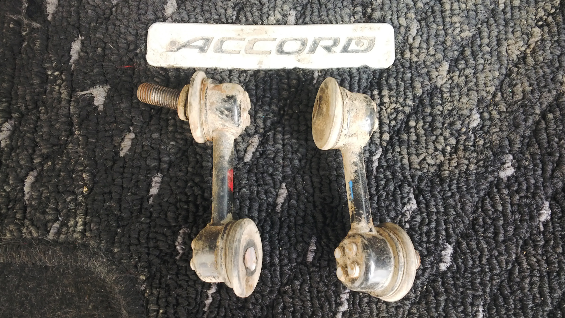 Новые оригинальные линки (тяга стабилизатора) Вагону — Honda Accord ...