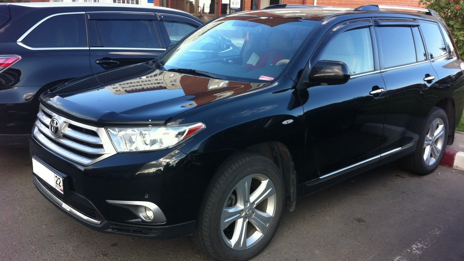 Toyota Highlander 2012 черный