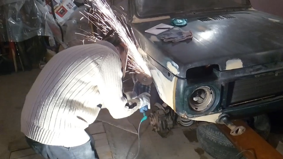 Режем арки — Lada 4x4 3D, 1,7 л, 1999 года | тюнинг | DRIVE2