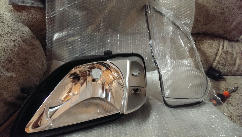 Да будет свет! Часть 1 — Renault Logan (1G), 1,6 л, 2005 года ...