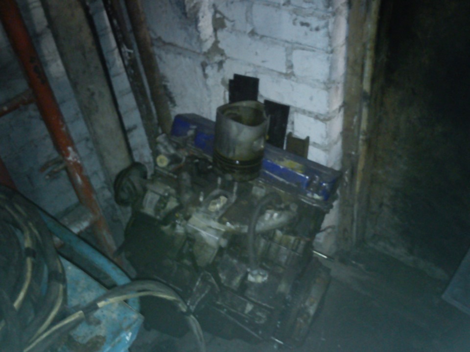 Посещение автосервиса — Москвич 2140, 1,8 л, 1983 года | фотография ...