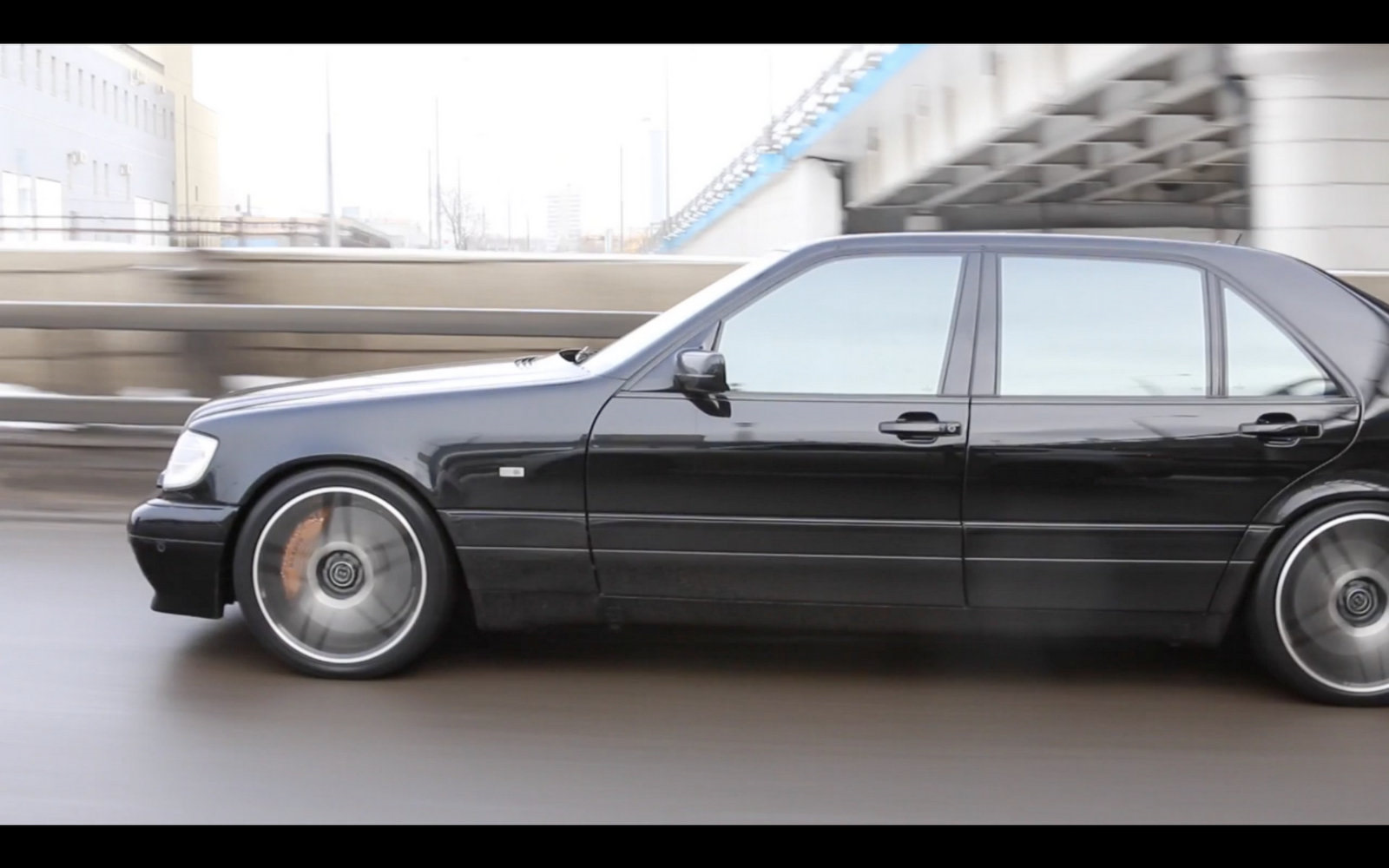 Купить Mercedes W140 Brabus 7.3 В России