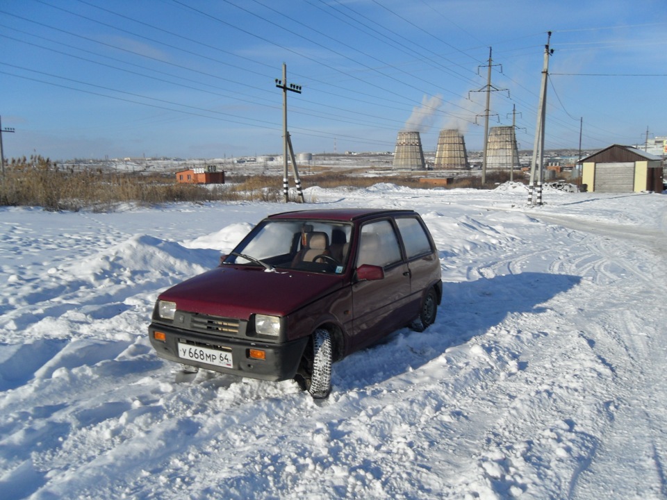 Зимняя ока. Ока зимой. Авто Ока зимой. ВАЗ Ока зимой. Вишневая Ока зимой.