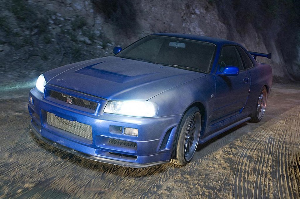 Nissan Skyline r34 GTR пола Уокера