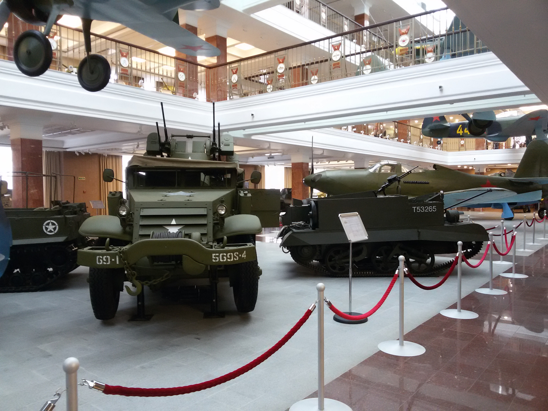 музей военной техники в санкт петербурге