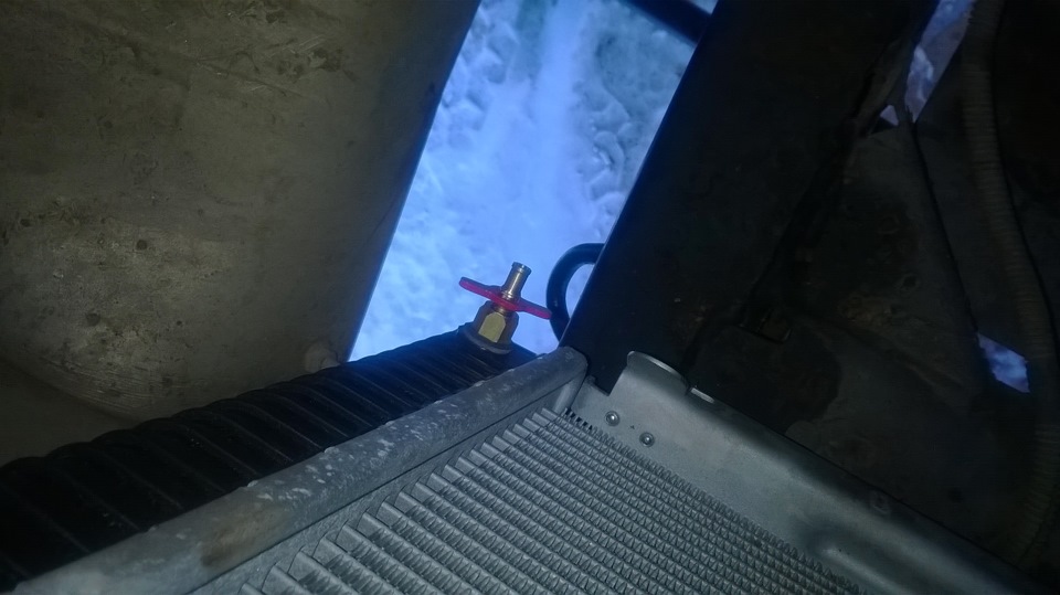 Радиатор — УАЗ Patriot, 2,7 л, 2011 года | своими руками | DRIVE2