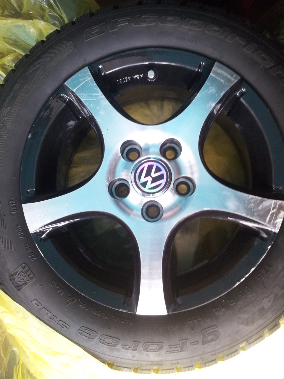 WVW Ступичные отверстия. — Volkswagen Polo Hatchback Mk4, 1,4 л, 2003 ...
