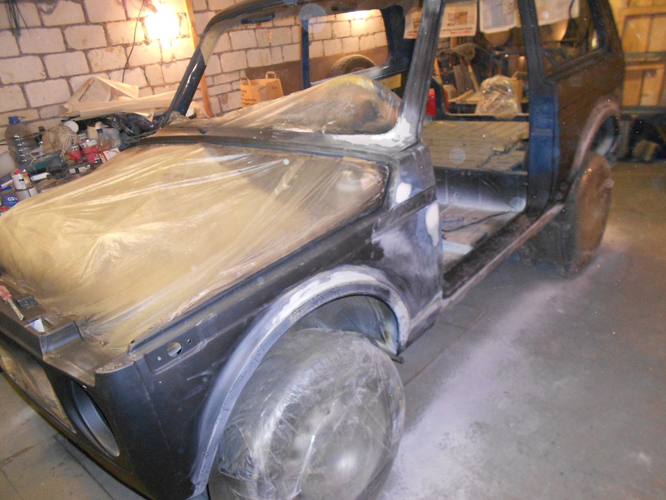 Шпатлевка и опять грунт — Lada 4x4 3D, 1,7 л, 2001 года | кузовной ...