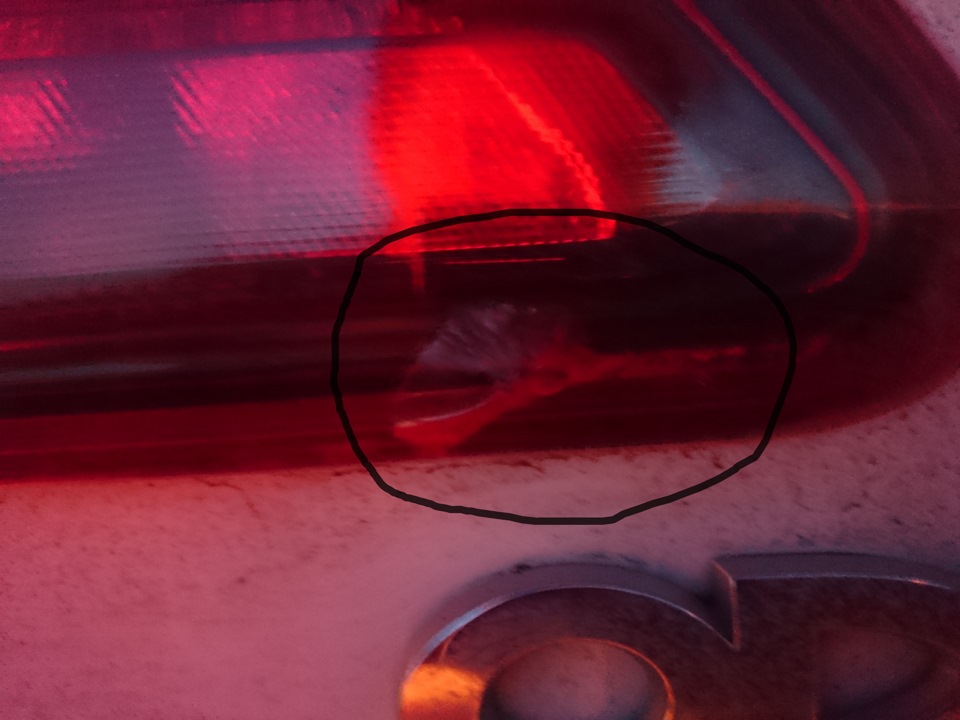 Неприятности, словил камень в туманку, вздутие задней фары. — Opel ...