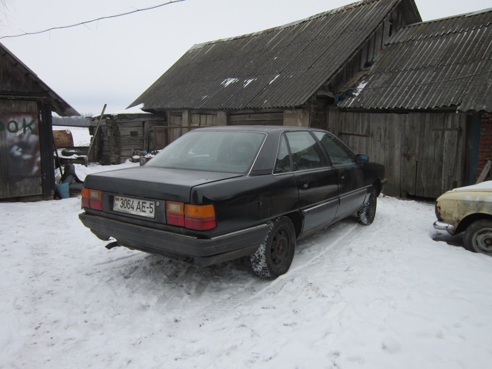 Ауди полный привод 1994 год. Ауди 100 полный привод. Audi 100 полный привод восьмидесятых годов реальное фото. Ауди 100 полный привод. Диски ауди 100 44.