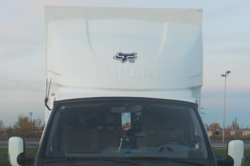 установка обтекателя — ГАЗ Газель, 2,6 л., 2008 года | тюнинг | DRIVE2